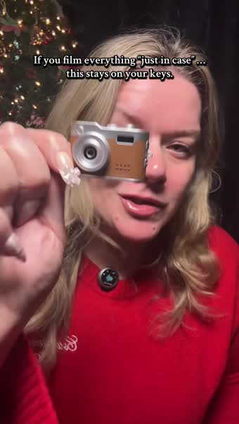 HOTU mini keychain camera